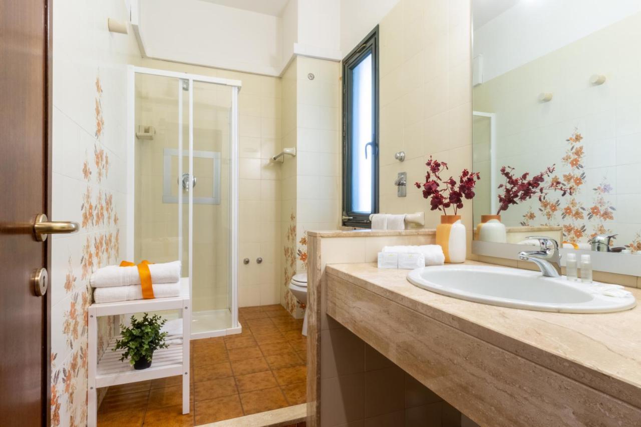 Colle Bonaria Apartment Каляри Екстериор снимка